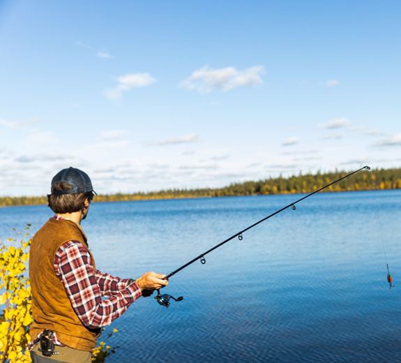 Fiske i Ekopark Naakajärvi