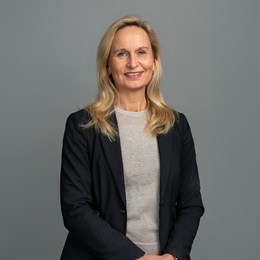 Annica de Jong, HR-chef